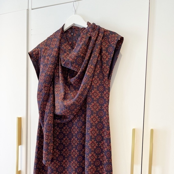 BNWT Club Monaco Drape Neck Dress - Picture 9 of 13